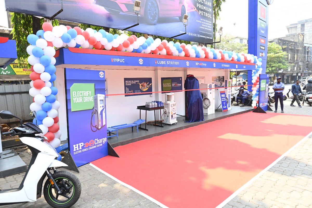 Committed to deliver happiness by providing best in class services to our #customers. Get bouquet of services at our integrated facilities inaugurated by CGM WZ in presence of SRM-Vasco <a href="/jindalhpc/">Prince Jindal</a> at <a href="/hpcl/">Hindustan Petroleum Corporation Limited</a> petrol pumps in #Goa  <a href="/srinihp1970/">ch srinivas</a> <a href="/rg03goel/">Rajeev Goel</a> <a href="/hpcl_retail/">Mera HP Pump</a> 
<a href="/atherenergy/">Ather Energy</a>