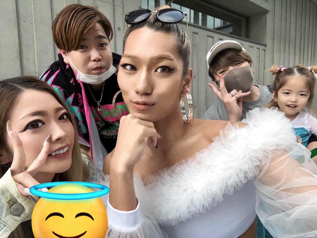 manapichi1's tweet photo. KODA KUMI LIVE TOUR 2023
〜MONSTER〜ANGEL〜

NEXT...福岡 https://t.co/SBsOoyxvEn