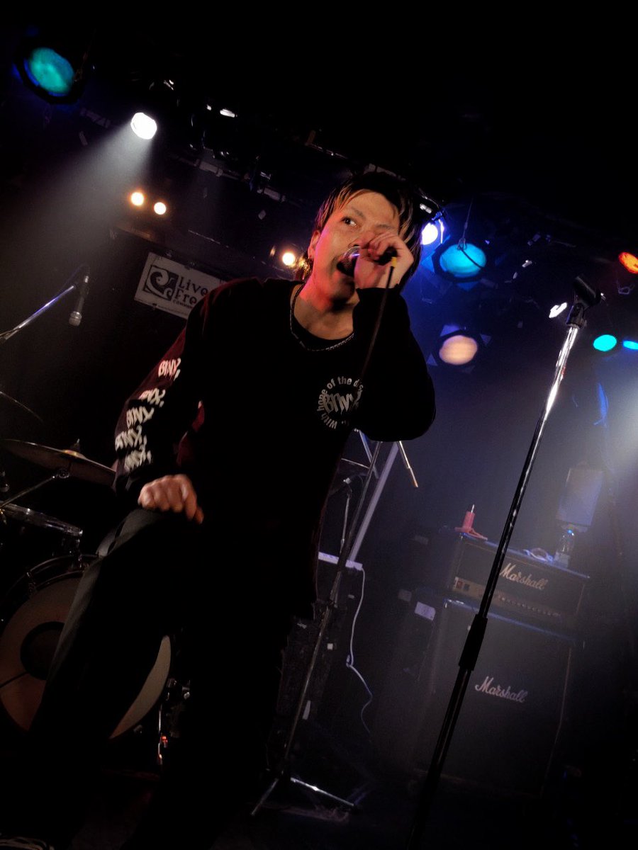 byrjun_tw's tweet photo. CAUDEX/slum
オワリズム弁慶
2ステージありがとうございました！
満身創痍 全身全霊 身体崩壊
死ぬほど疲れたけど最高に楽しい1日でした。また必ずお会いしましょう！！！！！
@CaudexSlum 
@owa_benkei https://t.co/BCgy50ErSU