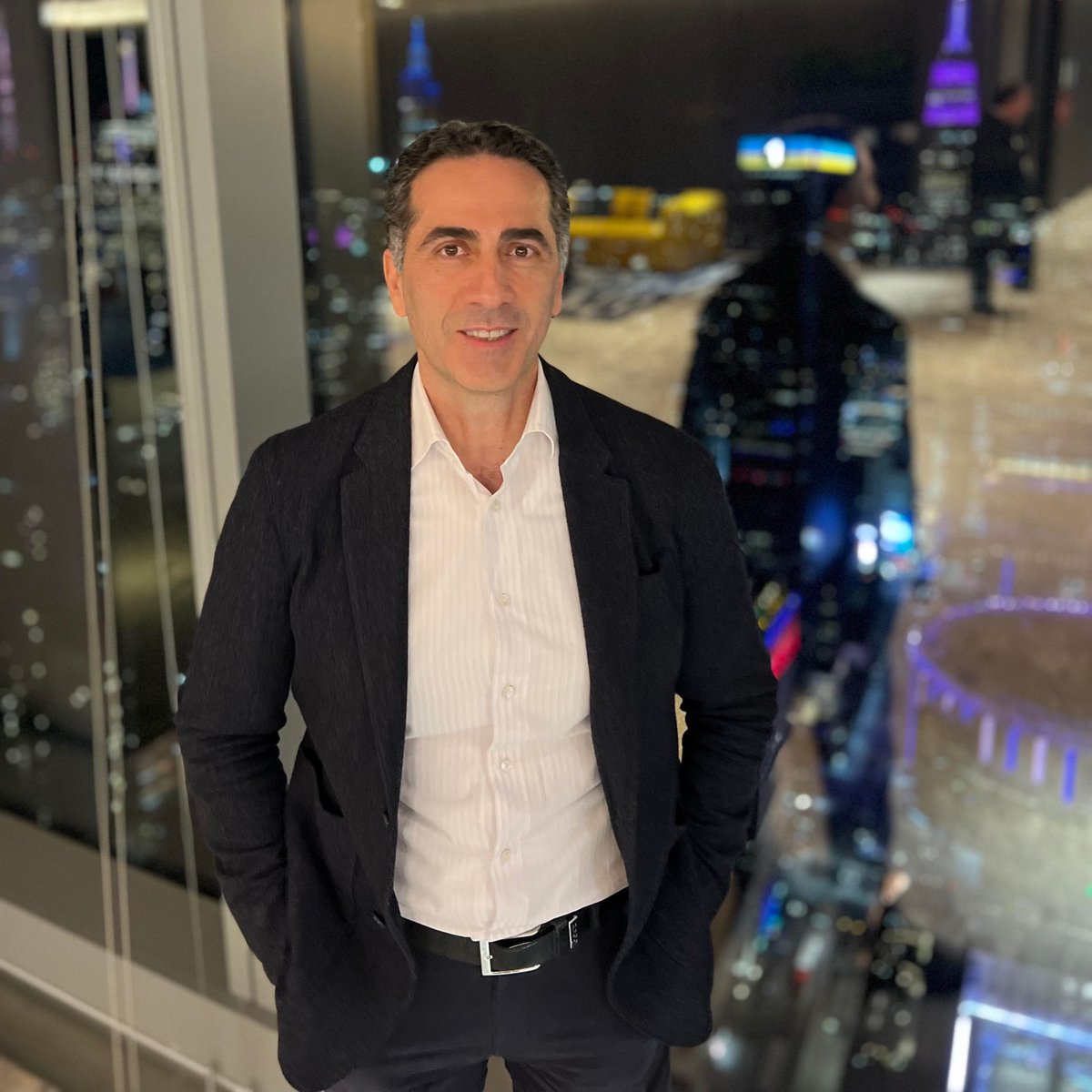 ArmenOrujyan's tweet photo. Passion for change transcends boundaries and drives success. Join us in unlocking #Armenia's potential as a science-driven #innovative country. Next stop: #London on March 15th for an invite-only reception. Stay tuned for more exciting events! #AdvanceArmenia #FastFoundation https://t.co/8BLp0e15WT