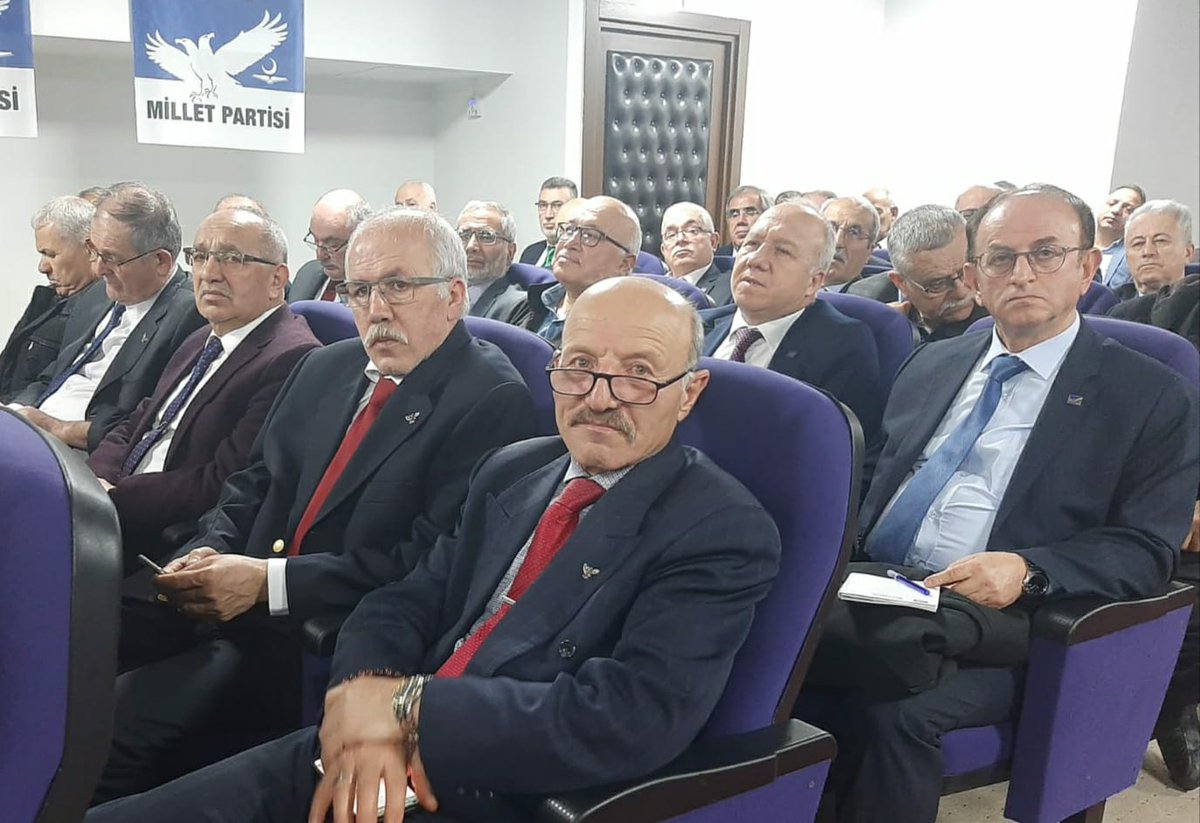 milletpartisi's tweet photo. Genel Başkanımız Sayın Cuma Nacar, açılış konuşmasında, 6 Şubat Kahramanmaraş depremleri sonrası meydana gelen felakette hayatını kaybeden vatandaşlarımız ile Adıyaman Merkez İlçe Başkanımız Ali Tekin ve Amasya İl Başkanımız  Mehmet Küçüköner için Fatiha ve Asr okunmasını istedi. https://t.co/TFiykkpetT