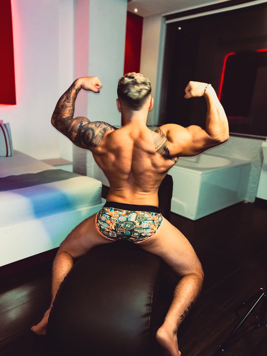 SethCristopher's tweet photo. 😈👀🔥 https://t.co/kJxdUkRNFe
