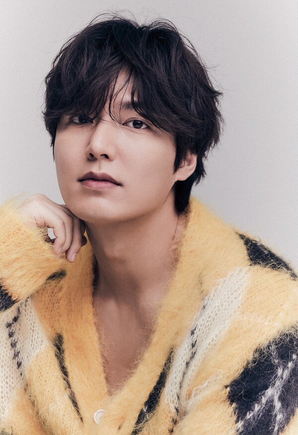 #LeeMinHo #이민호 #李敏鎬 #イミンホ #李敏镐 #ActorLeeMinHo 
이민호, '전 세계가 사랑하는 한국 배우' 5년 연속 1위…2위는 누구? (출처 : 마이데일리 | 네이버 TV연예) naver.me/GEubkmc7