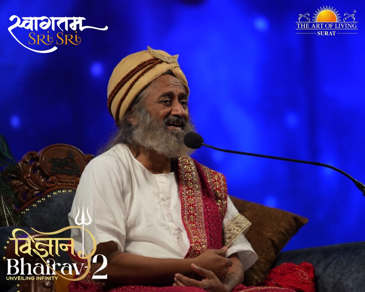 AOLGujarat's tweet photo. Blissful vibes all around as Gurudev @SriSri Ravi Shankar wrapped up Vigyan Bhairav 2 in Surat. What an incredible experience! #Gurudev #VigyanBhairav #GurudevinGujarat #GurudevinSurat https://t.co/L3D7y5TgSy