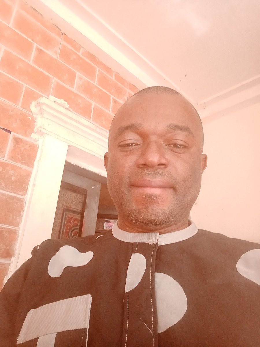 orbitview's tweet photo. @sandylesi_ Am Raymond
From Anambra State
Am Arsenal Fan https://t.co/AexfTazyaU