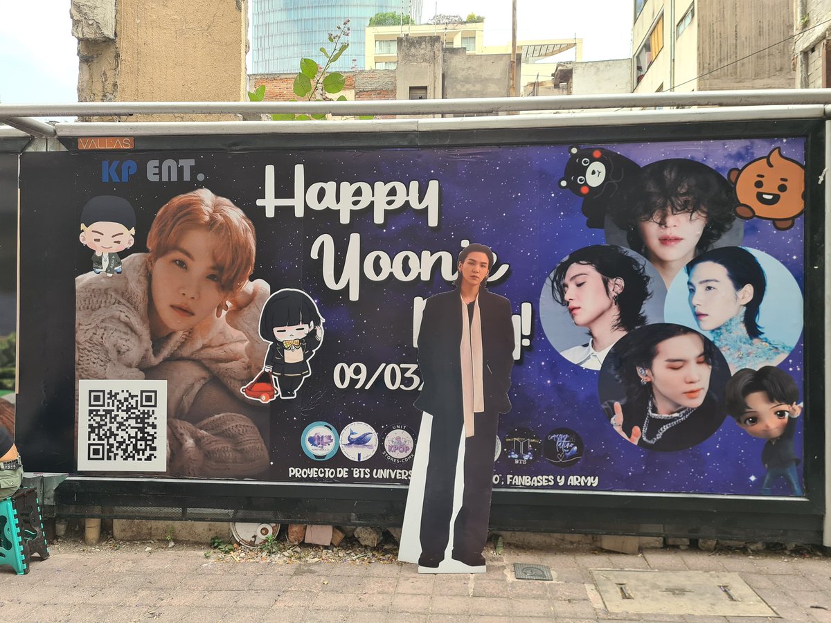 Michi_Borahae's tweet photo. Seguimos celebrando a nuestro Yoongi 💜
#FirstLoveSuga
#HappySUGADay
#GeniusMinYoongi
#OurSafePlaceSuga
#HappyBirthdaySuga
#SugaOurSpring https://t.co/VRInrGRCVv