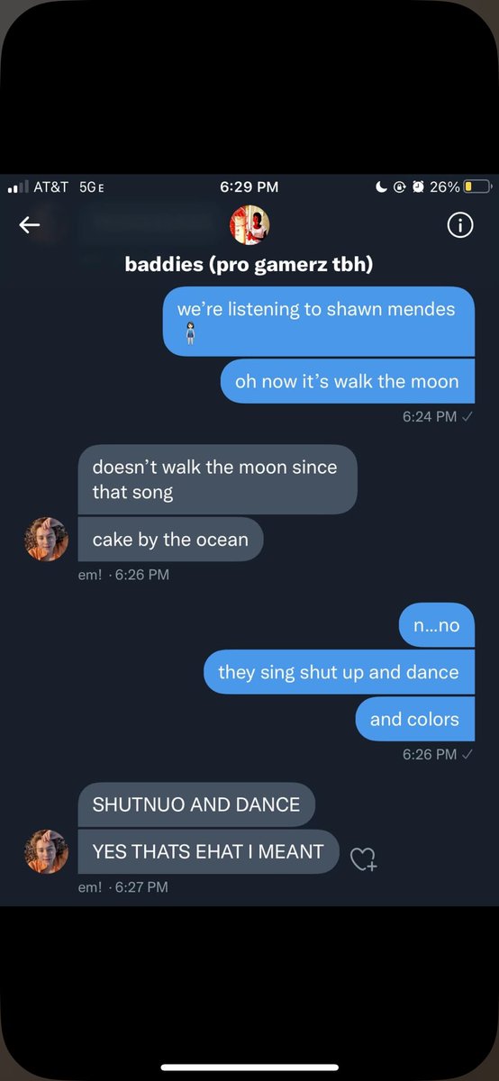 misasflowers's tweet photo. @sunflwrem this is making me cry laughing rn. i miss you so so much https://t.co/YusxTXiT9j