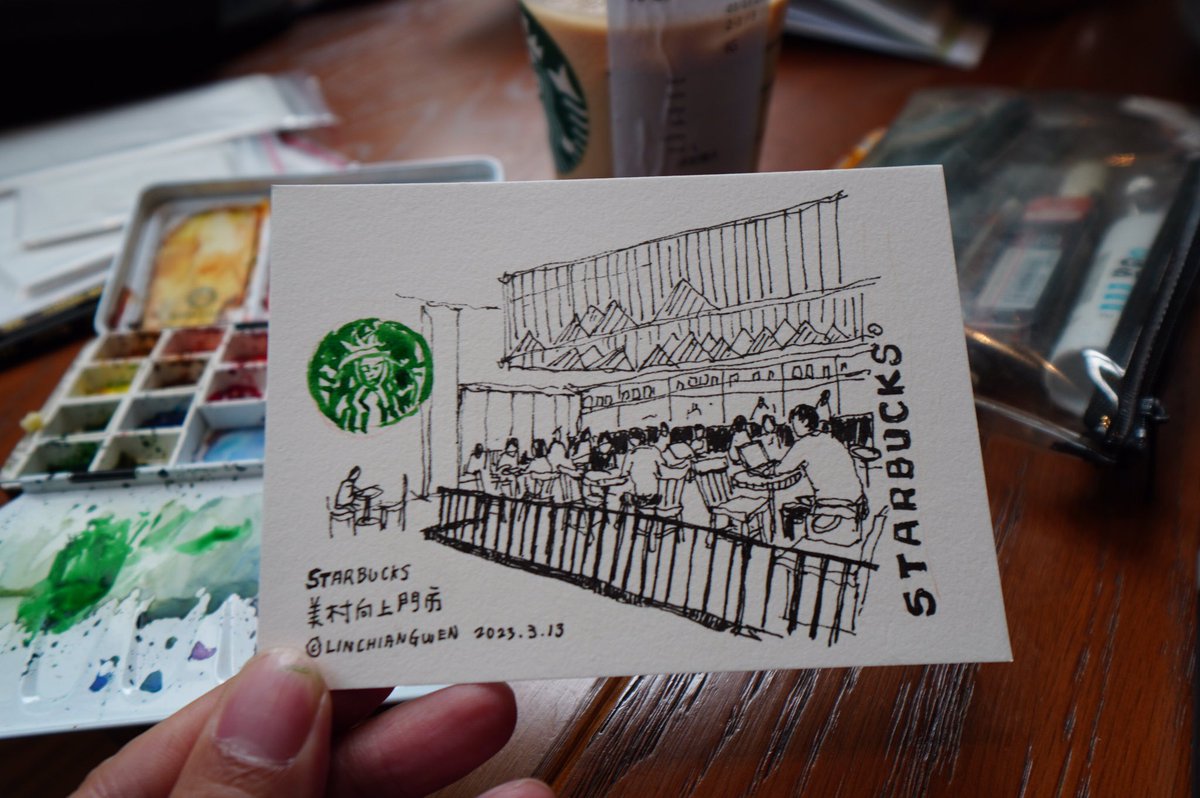linchiangwen's tweet photo. 星巴克美村向上門市
#手繪 #插畫 #速寫 #urbansketchers #urbansketching #usk #urbansketch #台中 #Taichung #Taiwan #水彩 #watercolor #watercolour #鋼筆 #手帳 #shinhanpwc #shinhan #速寫台中 #urbansketcherstaichung #星巴克 #starbucks https://t.co/Vk2NaZ8zWn