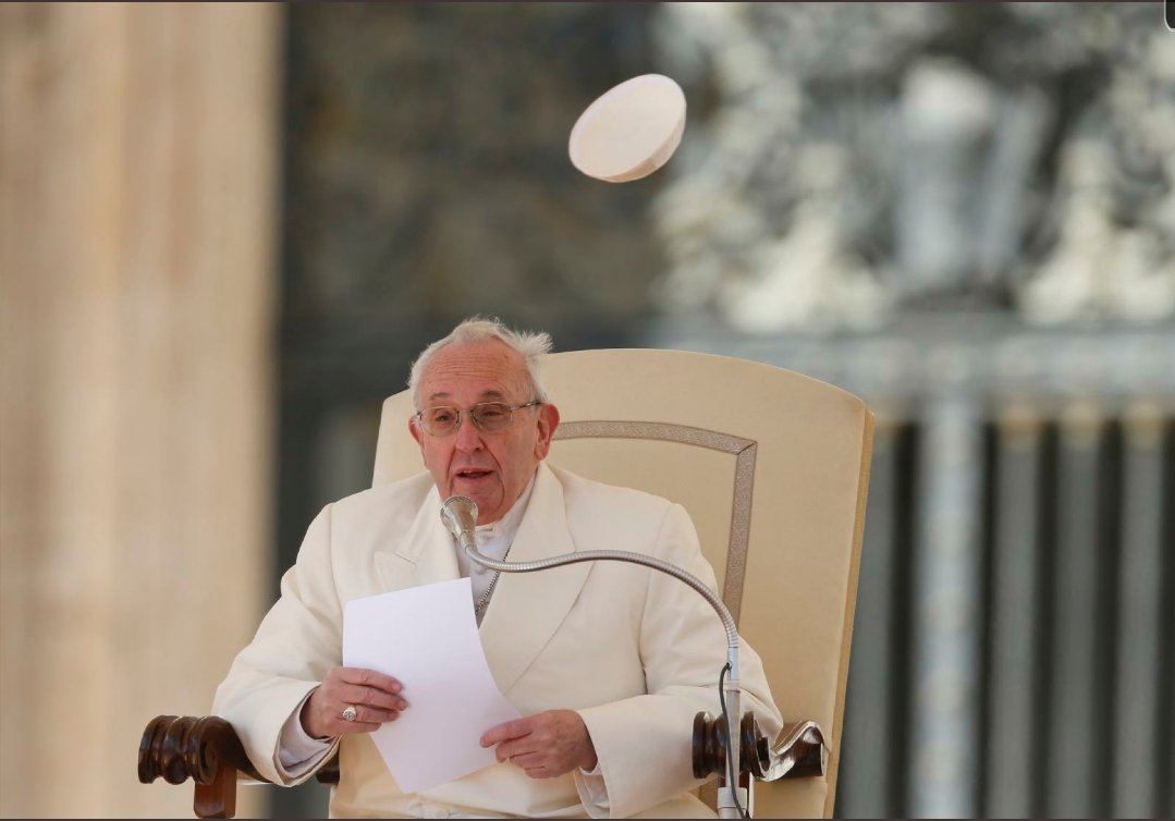 Dankbaar voor 10 jaar #paus #Franciscus vandaag! Een nieuwe wind waait door de #Kerk...