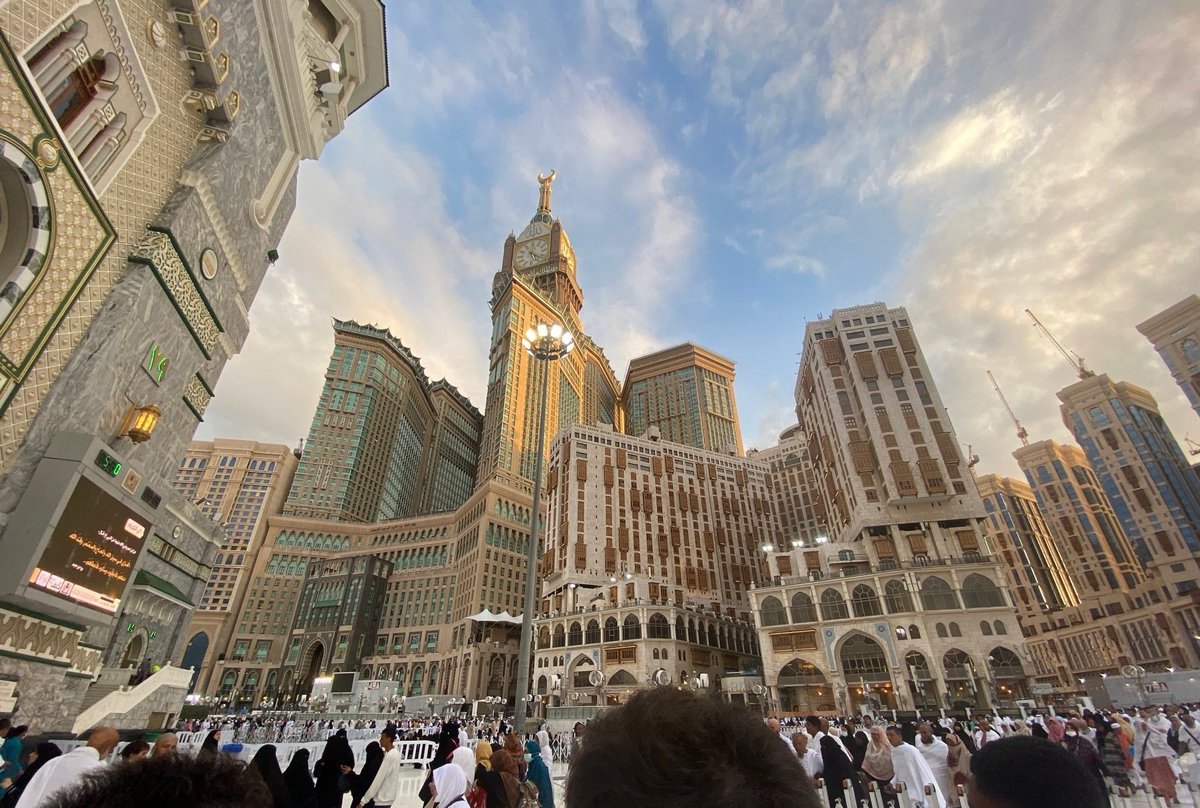 USAFCENT's tweet image. “Ever since I arrived at PSAB, I wanted to visit Mecca &amp;amp; Medina. It's the dream of every Muslim to visit the holy cities at least once in their lifetimes”

Read how deployers @378AEW made the pilgrimage → t.ly/DuhK

#ValueEveryone #SpiritualFitness #ResilientAF