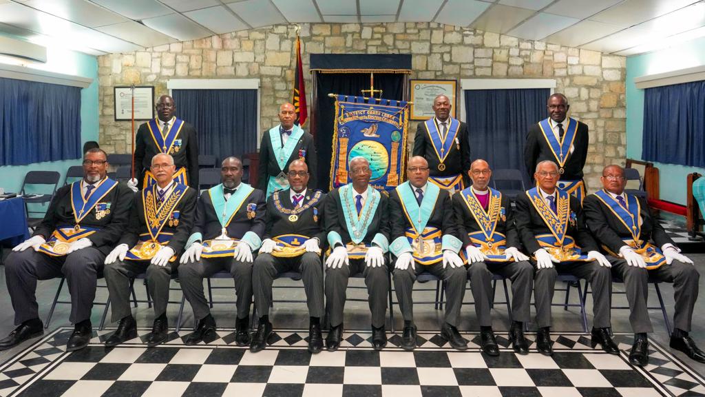 dglbec's tweet photo. RW Bro Clement Bird, DGM and a team of Grand and District Grand Lodge Officers consecrated the Antigua Samaritan Lodge No 10029 on Sat Mar 11 2023 at the Clement E. M. Bird Masonic Centre, St. John's, Antigua.

The Founding Principals seated here with the Consecration Team. https://t.co/MVhNkxLZjA