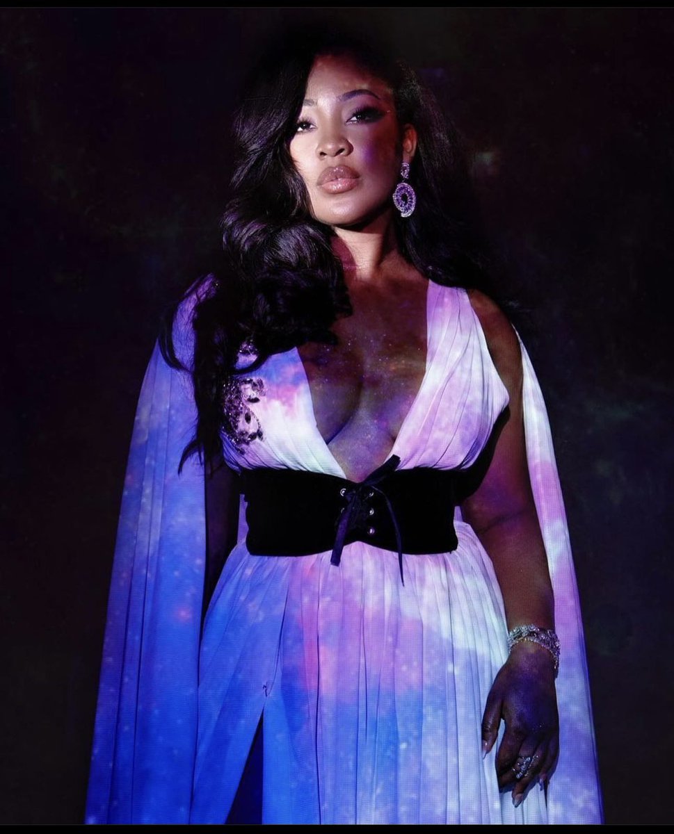Mildr_ed's tweet photo. March 13 will always be World Erica Day. You will always shine bright and stand out. I pray nothing ever takes away your happiness,even on the not so great days,you’ll have reasons to smile ✨🥰🫶🏽

#HappyBirthdayErica 
STAR GIRL DAY
MASH TATIN IS HERE
ELITE LEAGUE https://t.co/oMn5YhuSmC
