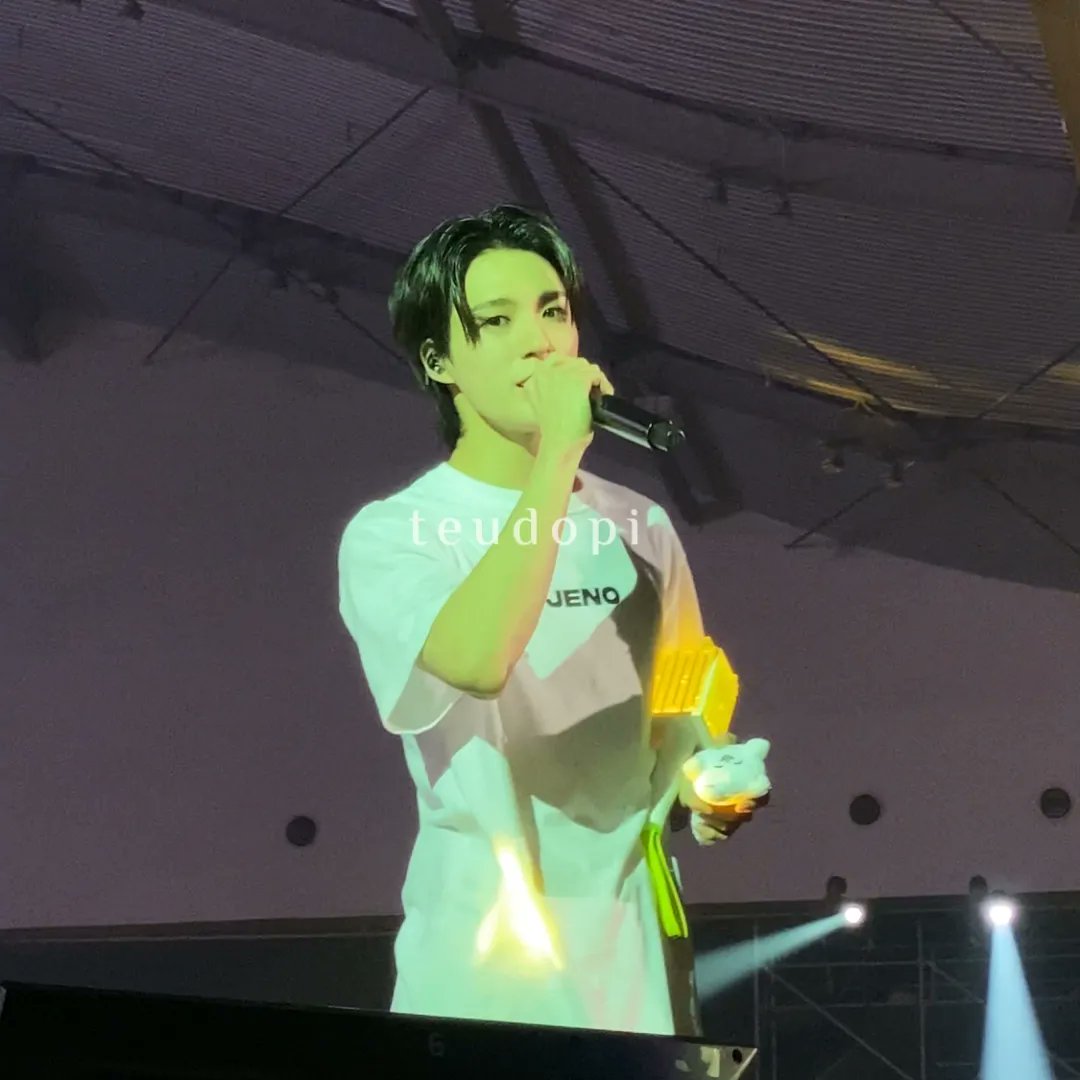 🏄‍♀️ tweet media