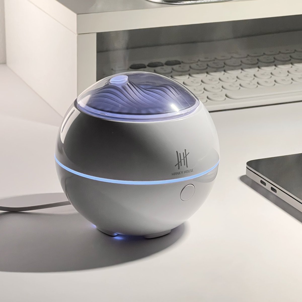 untitled_90's tweet image. 4.เป็นที่พ่นไอน้ำที่ชอบที่สุดแล้ว ดีไซน์สวยมาก วางเป็นของตกแต่งห้องได้เลย ตั้งแต่ซื้อมาคือนั่งเปิดทั้งวันเลย มีไฟ 7 สี เลือกกันมันจริงๆ ตัวนี้จะช่วยเพิ่มความชื้นในห้อง ถ้าใส่น้ำมันหอมระเหยอีกคือห้องหอมมาก ใช้แล้วห้องน่าอยู่ขึ้น 2000% #รีวิวLazada : lzd.co/3IZipIE