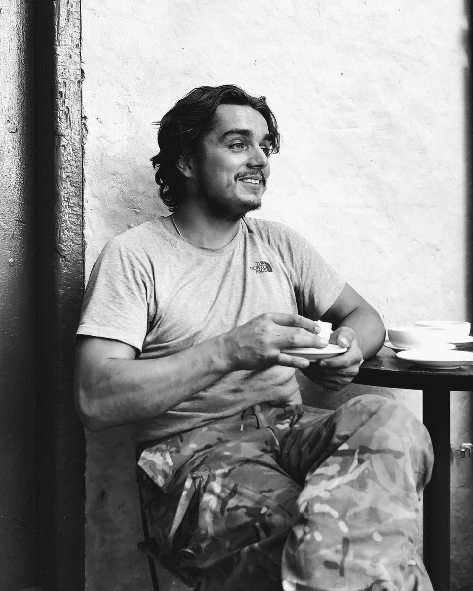 На Херсонщині в бою за Україну загинув пластун Дмитро Пащук, псевдо Гармаш та Француз.

Вічна пам'ять і слава тобі, друже!

Нема слів 😔