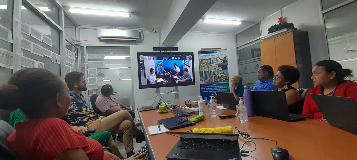 Post #pacificweekofagriculture catch up with colleagues talking #pacificfoodsystems Regrouping &amp; restrategising.  Am so excited &amp; am so lucky to have these great folks with me. Gotta walk the talk ! <a href="/spc_cps/">Pacific Community</a> <a href="/EmilySharpFiji/">Emily Sharp</a> <a href="/EdBoydell/">Ed Boydell</a> #OneHealth
