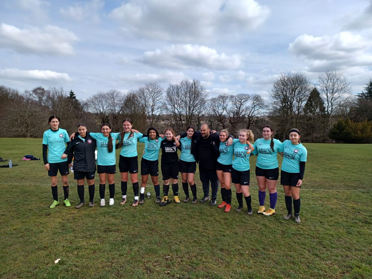 The U16s make the league cup final with a 3-1 win in the semi. Fantastic game Girls 💜🦩💜