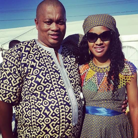 Am_Blujay's tweet photo. Let me get this straight Paul Mashatile's wife died in July 2020 and his current wife's husband Songezo Mjongile died in 3 months  later ...and 3 years later these two are already married https://t.co/4CQPOkxvHI