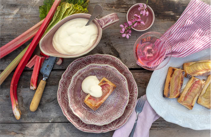 New Old Rose glaze 
With a distinctly vintage vibe, it's a powdery, dusky pink that graces Sthål's Arabesque tableware.
sthal.se/index.html
UK stockists
#Swedish #FoodieBeauty #homeware #ROSE