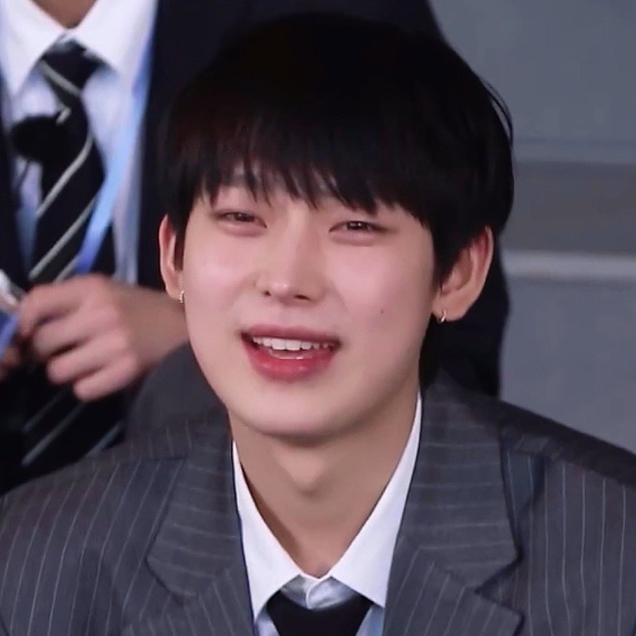 폭스 tweet media