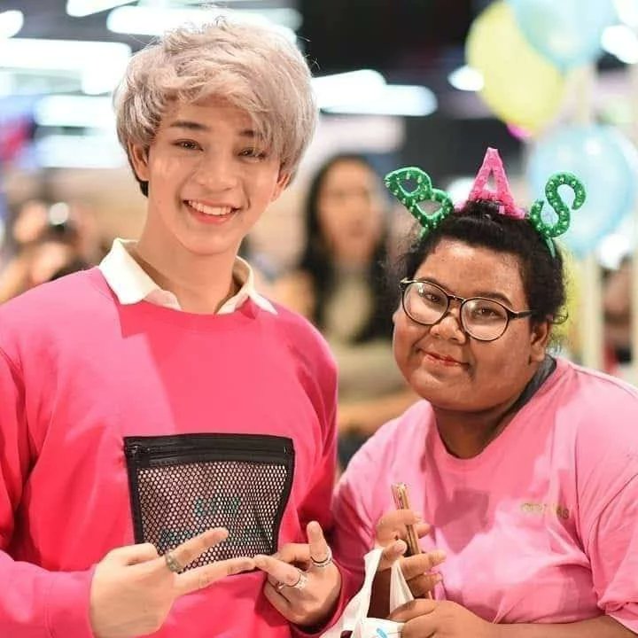 tummie_godbas's tweet photo. HAPPY BIRTHDAY TO ME 23🎉🎂
วันเกิดปีนี้ขอให้ตัวเองเก่งขึ้นเติบโตขึ้นคิดหวังสิ่งใดขอให้สมปรารถนาดั่งที่หวังขอให้ทุกอย่างผ่านไปด้วยดีมีแต่สิ่งดีๆเข้ามาในชีวิตขอบคุณทุกคำอวยพรจากแมะๆนะค่ะ 🎂🎉🤗💗 #แมะตุ้มมี่ด้อมกบ
#วันเกิดตัวเอง #ก็อตบาส #godbas #ilove_gxxodbbasjtr https://t.co/c9v3egfPwO