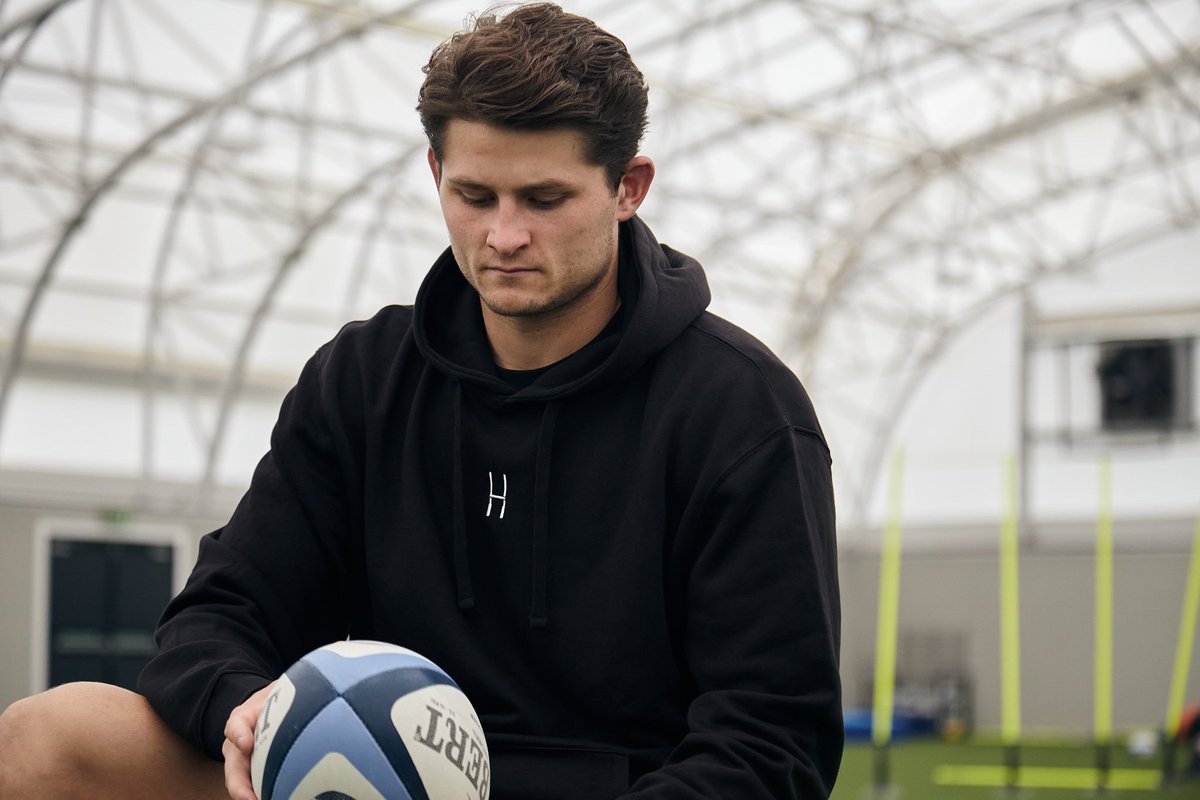 LooseHeadz tweet media