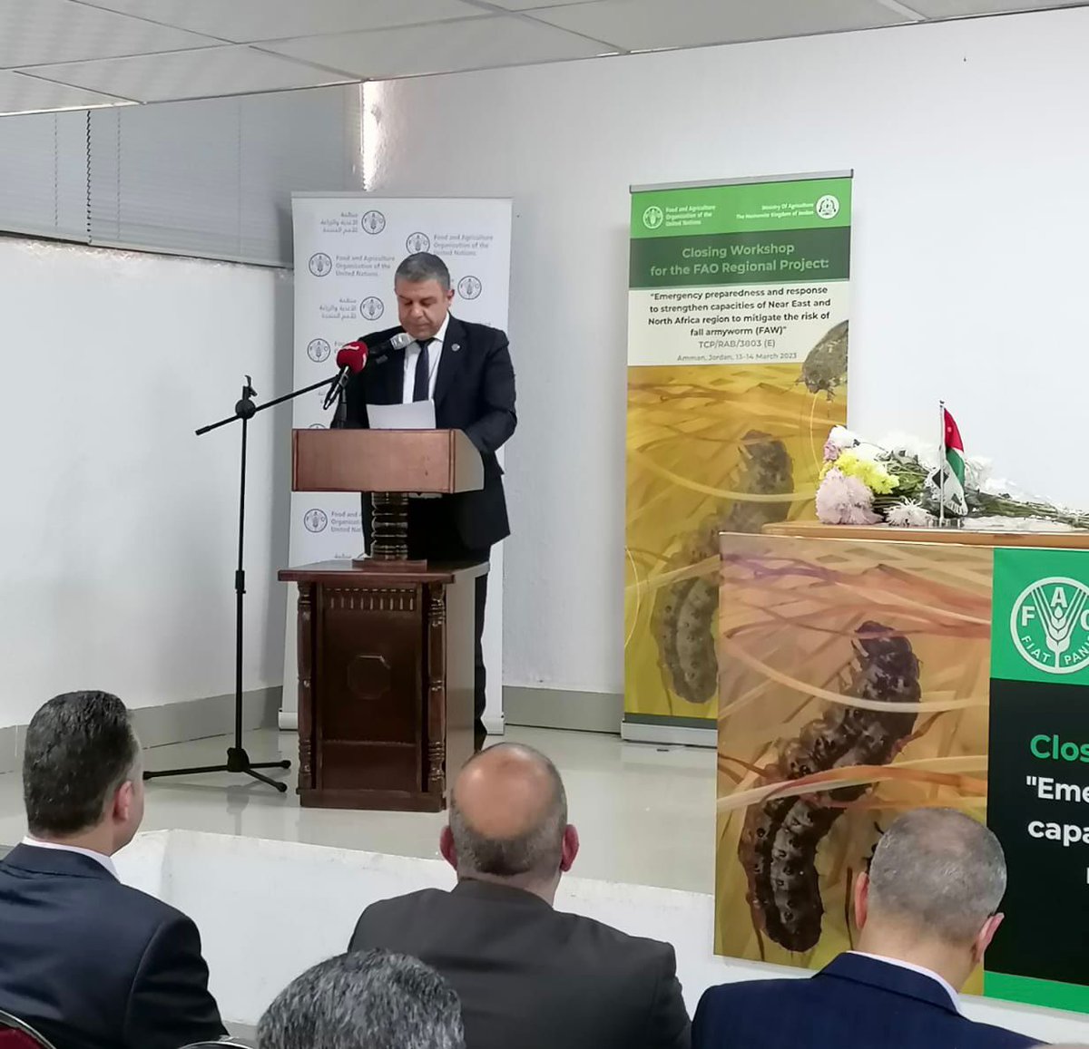 FAOJordan's tweet photo. “The outputs of the regional workshop to mitigate the risks of #Fall_Armyworm will provide regional guidance and recommendations on reducing the spread of #FAW and measures to control it."

 Nabil ASSAF, @FAO Representative in #Jordan 🇯🇴 https://t.co/QfuVcRIdJQ