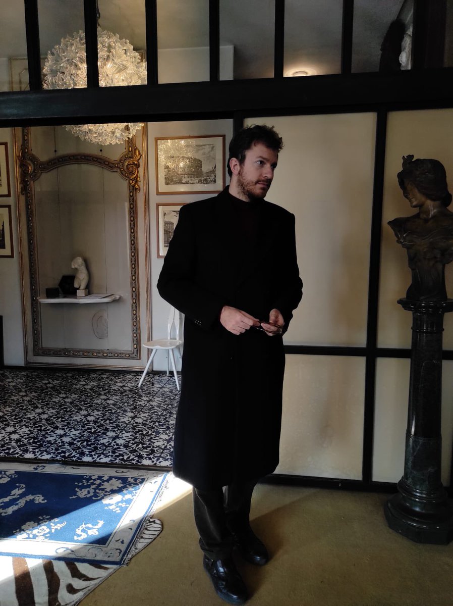RadiniTedeschi's tweet photo. Daniele Radini Tedeschi in visita alla casa museo di Carlo Mollino (Torino). #danieleradinitedeschi #radinitedeschi https://t.co/CWCqHR1WOd
