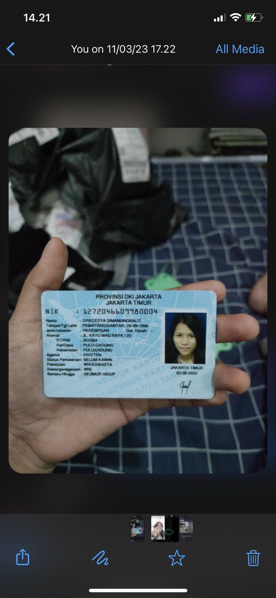 Kalo ada yang jastip konser kpop atas nama orang in hati2 yaaa kemaren gua kena tipu dua tiket blackpink VIP akun IGnya @. Graceklt #BORNPINK #BORNPINKinJAKARTA