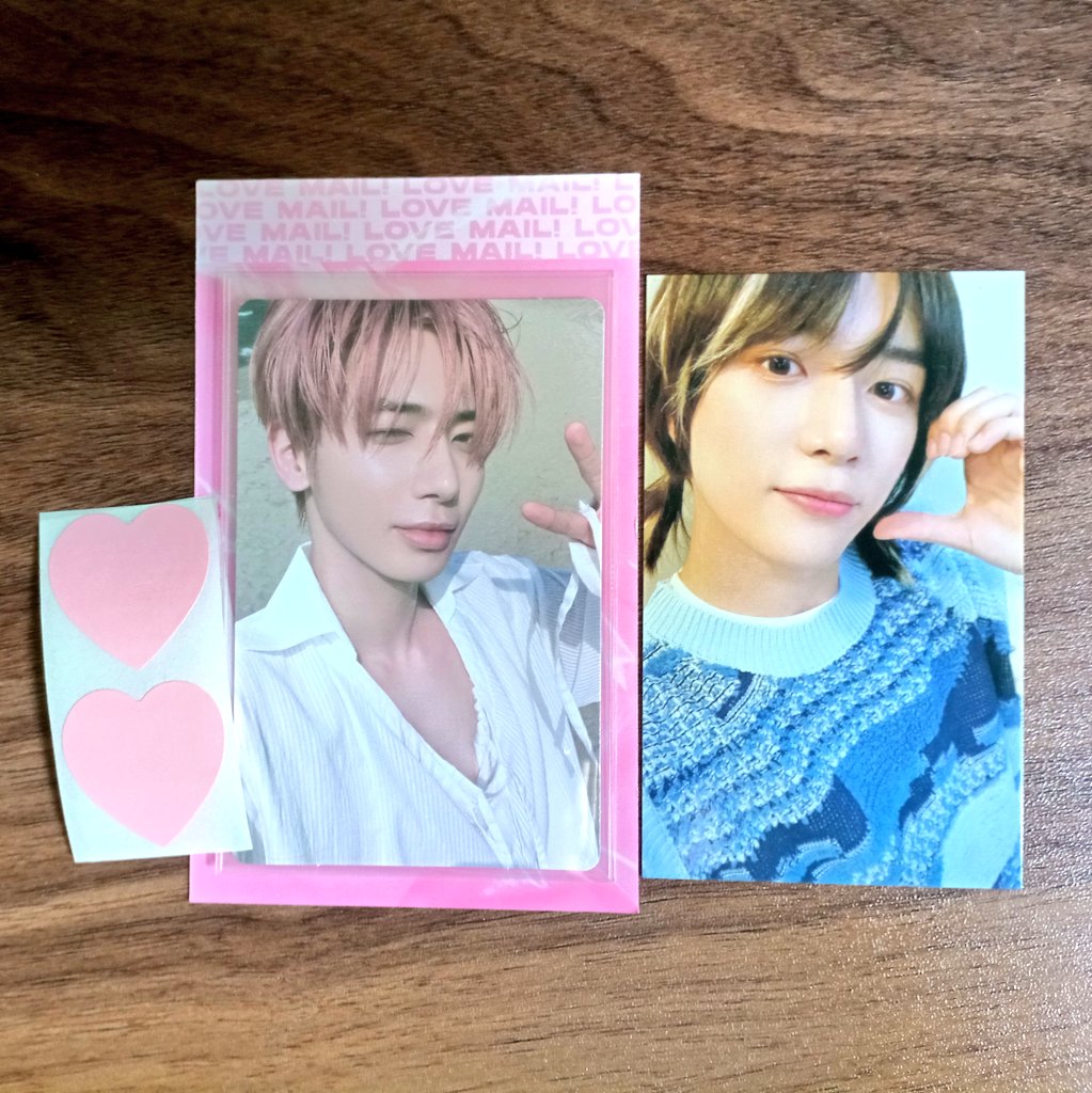 bamgyuverse's tweet photo. [ 💌: #cessecollect ]

Taehyun Farewell pc arrived to me safely!! Thank you for letting me buy him @kuromihaul , ganda lang talaga ng timing ko mag ol sa twt at that time🤭

Also, I'm a big of the pink pull tab. Its so cute, the packing is so cute ><

#sofithanks https://t.co/m9djQhjIvN