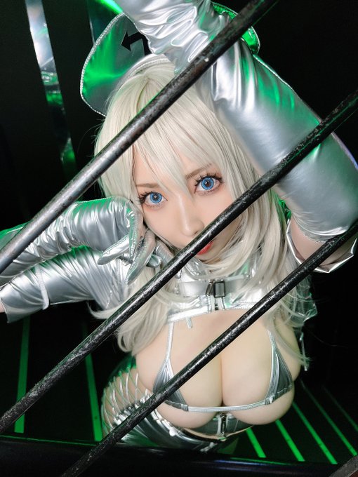 コスプレイヤー桃色れくのTwitter画像1