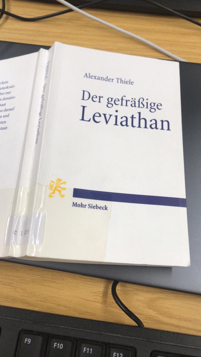 Alex_J_Thiele's tweet photo. #coronaverlosung 606: Heute werfe ich nochmal meinen Leviathan zur Entstehung, Ausbreitung und Zukunft des modernen Staates in den Topf (@mohr_recht). Teilnahme per RETWEET, Verlosung am Abend. Viel Glück! 🙂 https://t.co/wNLwBpXBpF
