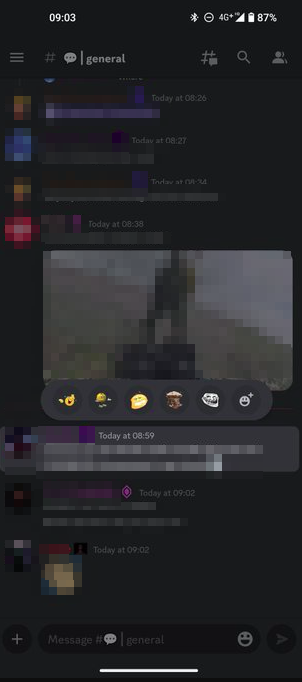 DisExperiments's tweet photo. 😱 Reactions 😱
Discord is working on a new way to react on mobile : double tapping on a message will open this little menu : https://t.co/TBC6UQ0Wju