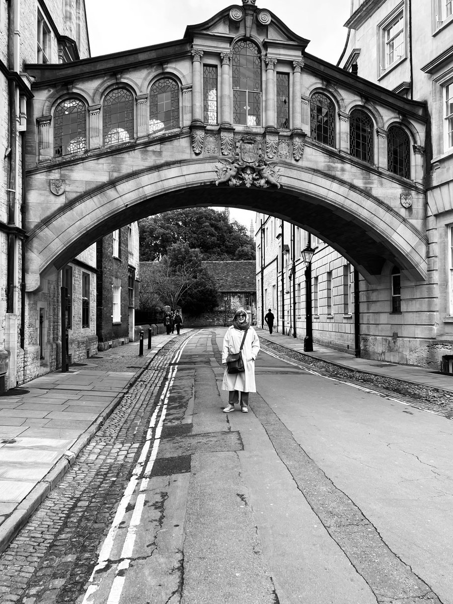 In beautiful #oxford with my mate Ange. If you see me today, come and say ‘Hi’ On the trail of #tolkien #adventure #creative #books #writer