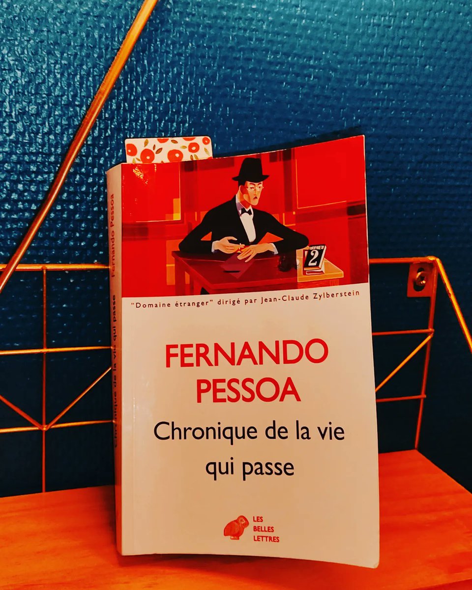 A_Aithammouda's tweet photo. Plus qu'un livre, j'ai découvert un auteur, un poète, le précurseur du modernisme au Portugal et celui qui a théorisé la littérature engagée.
Merci à @gleephapp et @BellesLettresEd pour leur confiance !
#gleephapp #Livre #Portugal #pesoa https://t.co/ZNjuYCrgzU