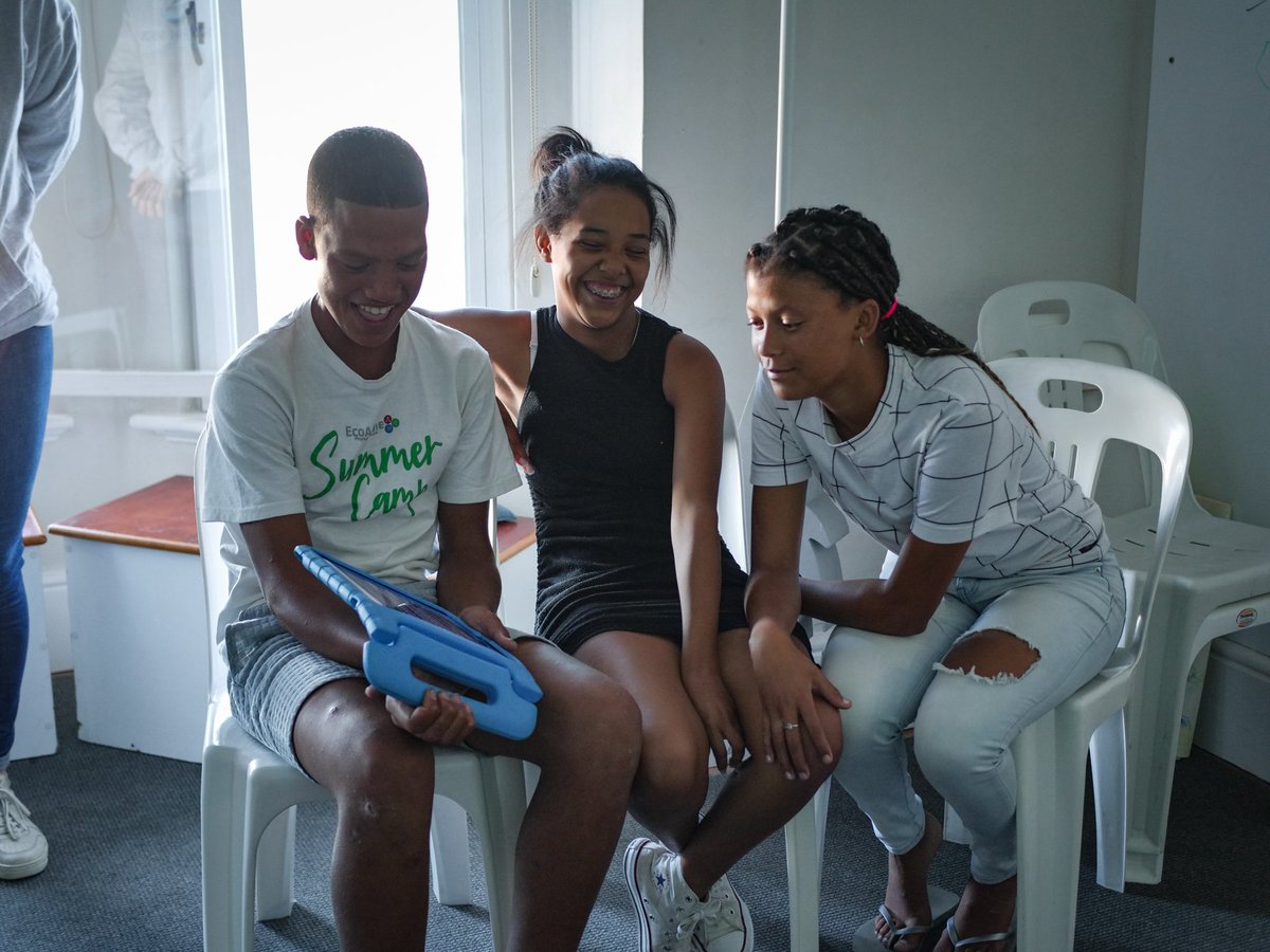 sharkcentre's tweet photo. The #MarineExplorers from Eco Active visited our team at the centre last week. 🤿
The day was centred around the theme of #humanimpact 👊🏽! We played Survive the Century, discussed ways that we can impact our planet positively, and ended the day with a #beachclean! https://t.co/9rdIy3mcb1