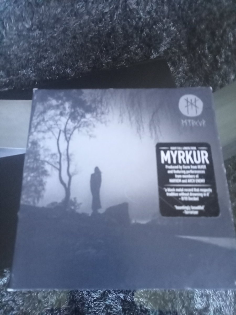 RuiIhsahn's tweet photo. Aperta o play : 

˚ ༘𝄞˚Myrkur " M "♫♫♬˚ˑ 
10:00──●─────37:02
           ↻ ◁ II ▷ ↺
↠ⁿᵉˣᵗ ˢᵒⁿᵍ ↺ ʳᵉᵖᵉᵃᵗ ⊜ ᵖᵃᵘˢᵉ. 
volume : ▂▃▄▅▆▇▉             https://t.co/kVv59PyDa5 https://t.co/CgR16FbB2Z