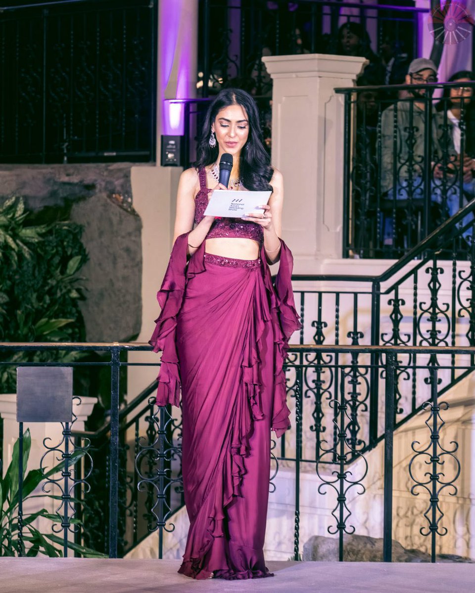 From the catwalk show at the @tnaws March 2023 show presenter: @sedoso_  #catwalk #asian #asianwedding #asianweddingshow #weddingdresses #london #asianfashion #fashion #weddingfashion #catwalkshow #beautiful #beauty #catwalkmodels #catwalkmodel #graceful #desiginerdress