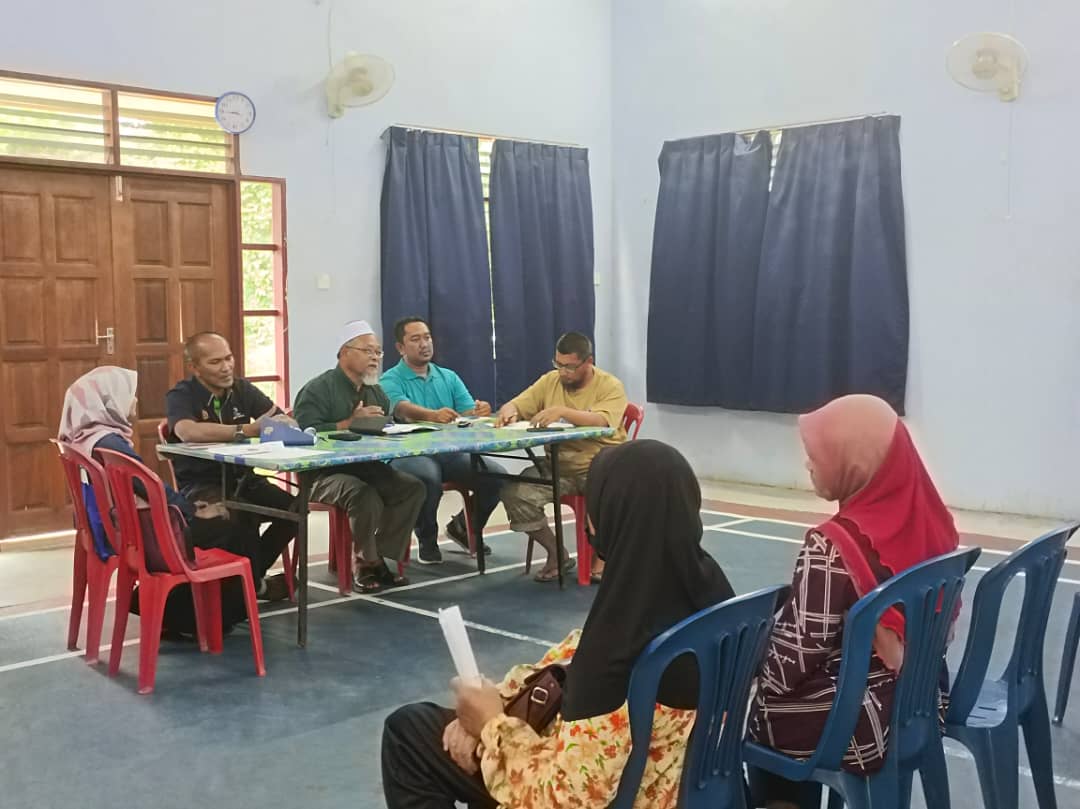 ppkkualatereng1's tweet photo. Mesyuarat Agung Tahunan Unit Beladau Selat Tahun 2023 telah diadakan seperti berikut:
Tarikh : 13 Mac, 2023 (Isnin)
Masa : 2.30 petang
Tempat : Balai Raya, Kg. Beladau Selat.
#ppkkterengganu
#LPP50Tahun
#teamppkkterengganu
#lppterengganu
#LPP4farmers
#LPPMalaysia https://t.co/cMLfZc70kK