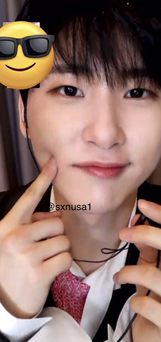 230313 마뮤테 영통
귀한 볼콕우빈이💖