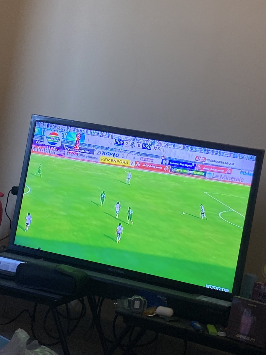abbedaryant's tweet photo. Pas nytel tv pas gol ka 2 😵‍💫 #PersibDay https://t.co/tD0wg3BzOY