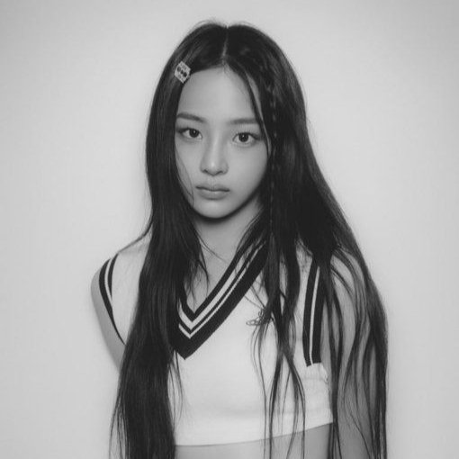 strawbrryria_'s tweet photo. 🌷 day 2 | looking for interactive mutuals ! 
— hi im seia | she/they
—  14 | filo 
— looking for more kpop moots ! 
— likes : tulips, music, kpop &amp; more

🎧 : newjeans, enhypen, twice, ive, itzy, aespa, g idle, le sserafim, txt, nmixx 

♡︎/↺ to be moots  ! #kpoptwt #stantwt https://t.co/Ba3B5mDft4