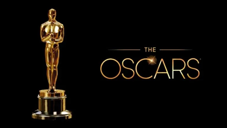 "Im Westen nichts Neues" gewinnt bei den Oscars 2023 - loehne-umsteigen.de/im-westen-nich… der diesjährigen 95. Verleihung der Academy Awards, besser bekannt als Oscars, gewann das Kriegsdrama Im Westen nichts Neues von Edward Berger in gleich vier Kategorien den heiß ersehnten Preis.

De...