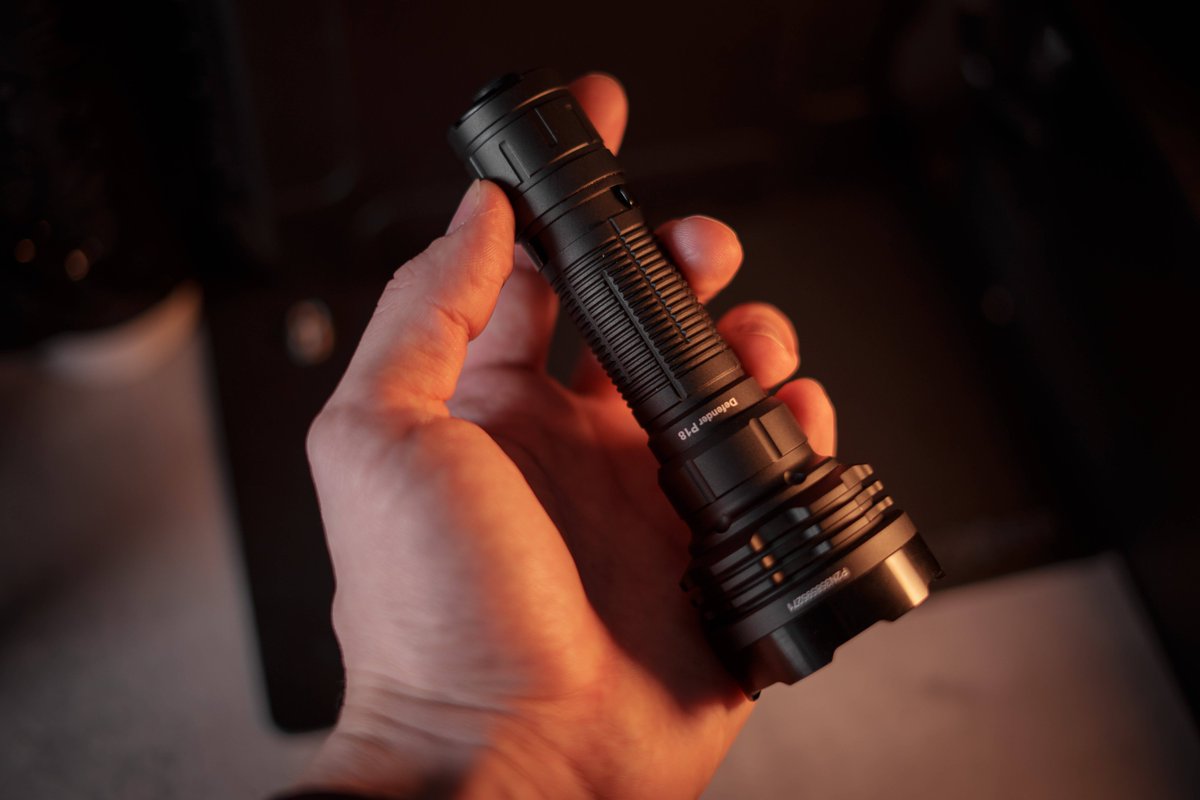 AcebeamJessie's tweet image. Quad-Core Dual Tail Switch Rechargeable Tactical Flashlight P18 from Acebeam😀
Picture Credit: Protechteus
#Acebeam #tacticalflashlight #dualswitch #highbrand #tacticallight #highpowerflashlight #flashlight