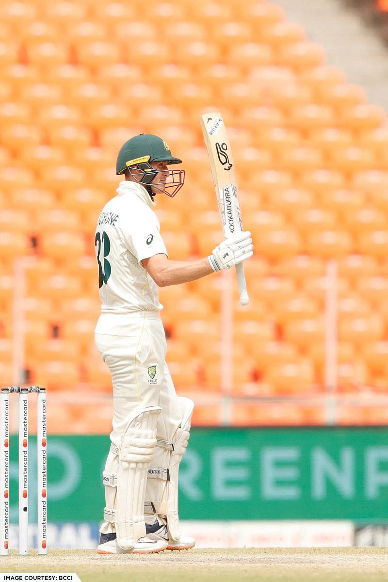 StarSportsTamil's tweet photo. இவரு ஏன் No 1 batsman-னு மீண்டும் ஒரு முறை நிரூபிக்கிறாரு 👏🏻🏏
50* for Marnus 🔥🔥🔥
📺தொடர்ந்து காணுங்கள் Mastercard #INDvAUS 4th Test Day 5 | நேரலை | Star Sports தமிழ் & Disney+Hotstar-ல்
#TeamIndia #BelieveInBlue #BorderGavaskarTrophy #TestByFire https://t.co/gTgvFNBDFB