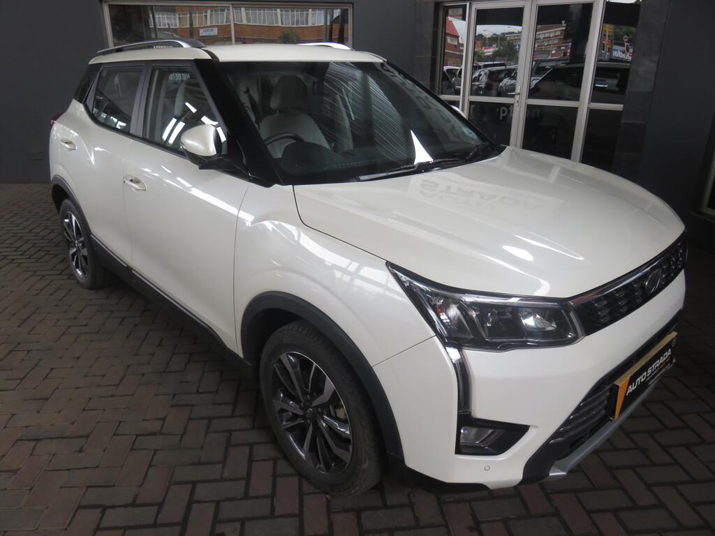 hoofpeanut's tweet photo. Need a car to carry your business, family or yourself in comfort and peace of mind? From single cab, SUV, small SUV, Hatch and sedan. I can help! Call Chris - 082 411 2098 for trade in and finance options for your new vehicle. #SUV #TOYOTA #Ford #Mahindra #Mazda #AAapproved #KIA https://t.co/F6QYHnX0E7