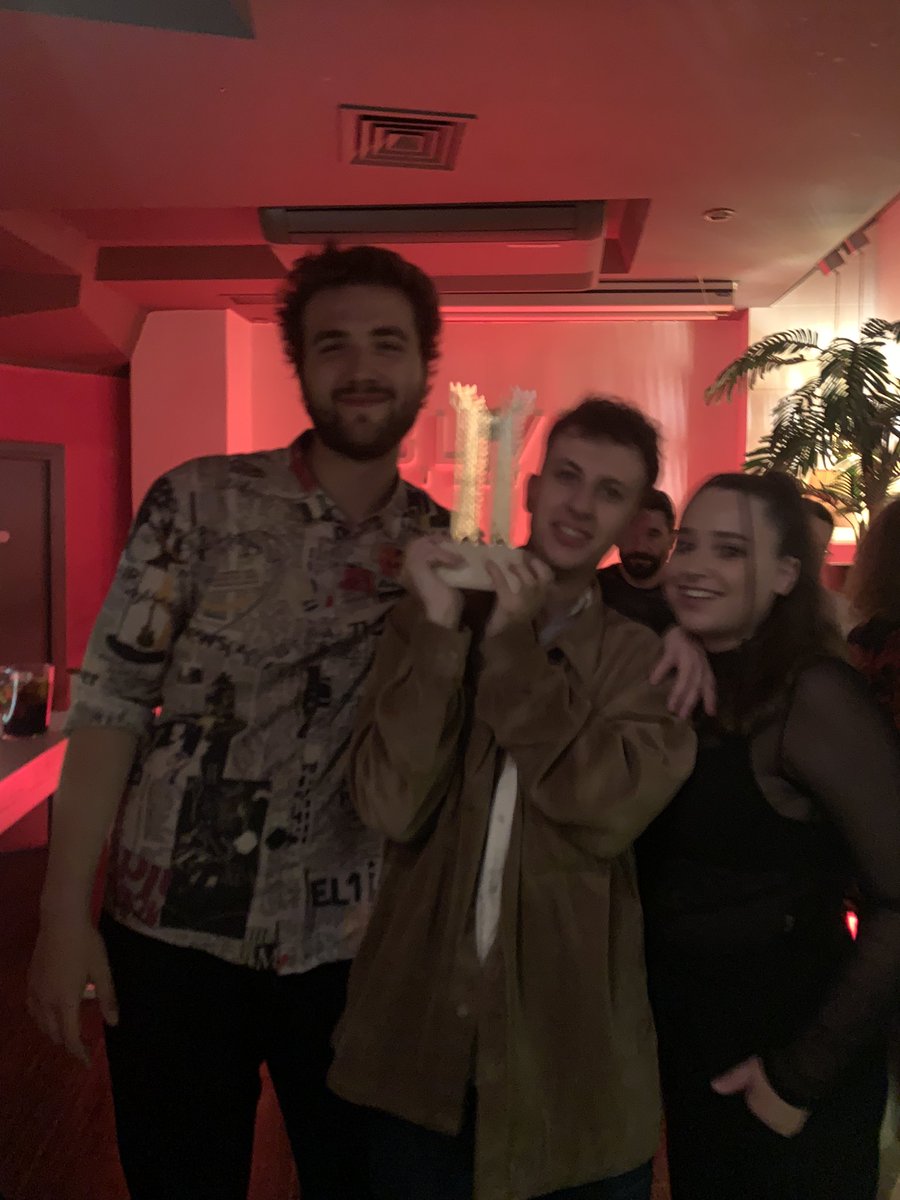 carlota :(( tweet media