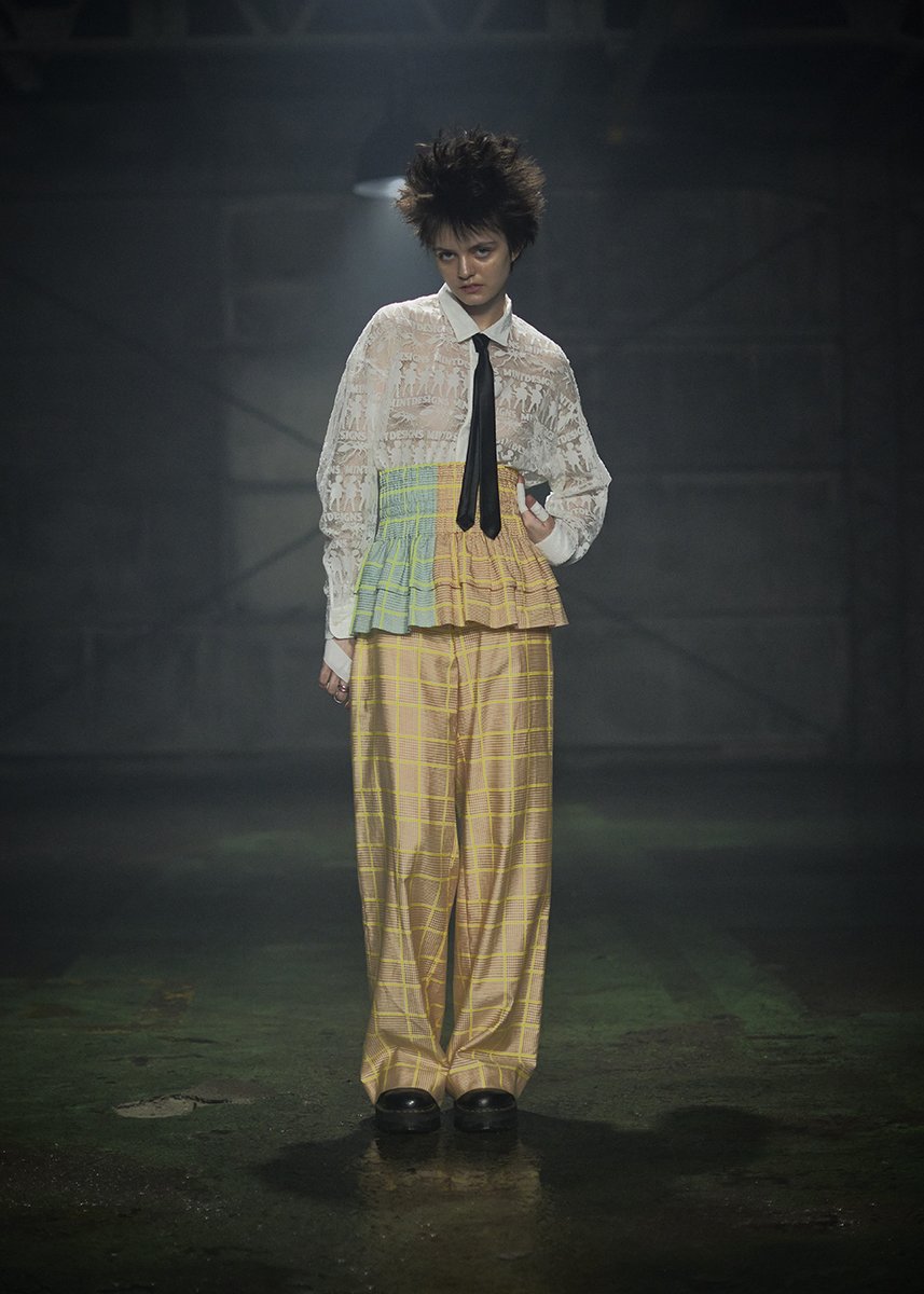 RakutenFWT's tweet photo. mintdesigns ミントデザインズ
2023 A/W collection
#RakutenFWT サイトで全ルック公開中
👉 https://t.co/G0sQYsKGEr
公式YouTubeではプレゼンテーション映像もご覧いただけます
#mintdesigns #ミントデザインズ
#RakutenFWT #fashionweek #ファッションウィーク #tokyo #東京 #楽天 #Rakuten https://t.co/kzVxy1eyd3