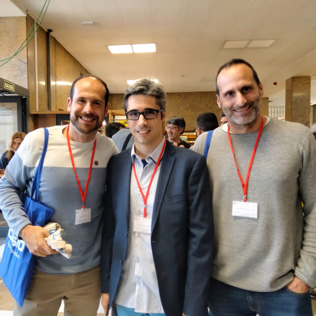 SantaAnaCalata's tweet image. El pasado fin de semana se han celebrado en la Facultad de Ciencias de Zaragoza las #VJEMA (Jornadas de Educación Matemática en Aragón). En ellas se ha hablado y discutido sobre la oportunidad que supone la nueva ley, sobre las 𝚝𝚑𝚒𝚗𝚔𝚒𝚗𝚐 𝚌𝚕𝚊𝚜𝚜𝚛𝚘𝚘𝚖𝚜...