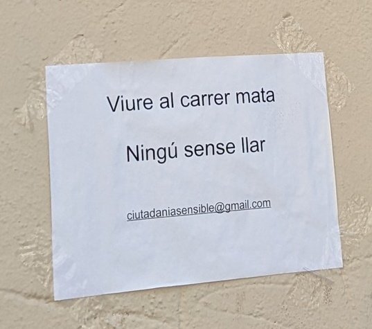 Ciutat_Sensible's tweet photo. La manca del dret a l'habitatge, origina la falta d' altres drets fonamentals, com el dret a l'educació, a la salut, al treball, inclús a la participació política i social #ViureAlCarrerMata https://t.co/7bSxr4b0wL